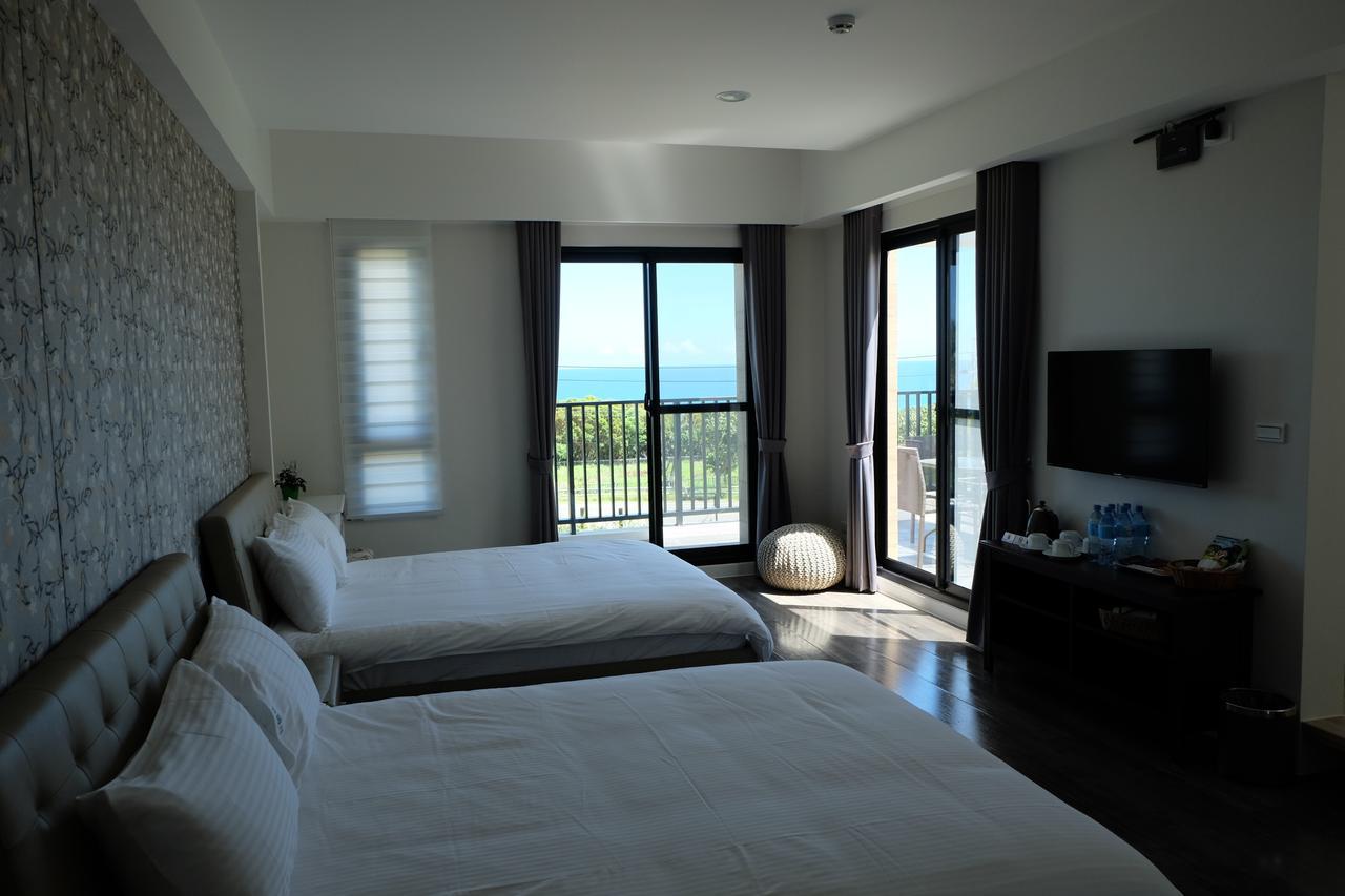 Moonlit Seaview Homestay Тонхэ Экстерьер фото