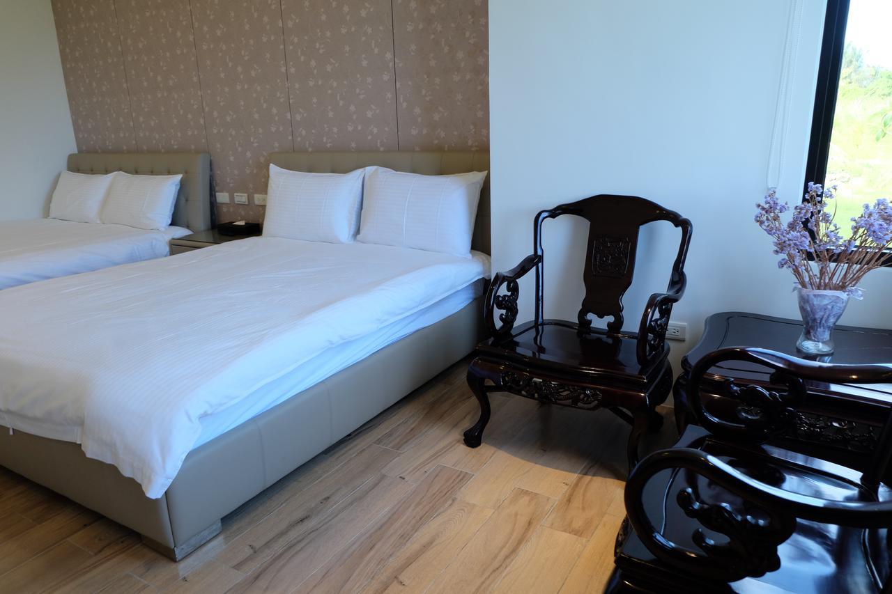 Moonlit Seaview Homestay Тонхэ Экстерьер фото